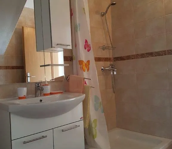 Bozana Apartman Viganj